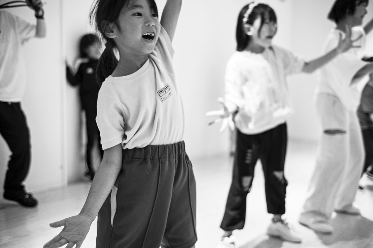 Silver HIPHOP AYU｜ダンススクール｜土浦、つくばのダンススクール・ダンスレッスン・ダンススタジオ「STUDIO LinK（スタジオリンク）」