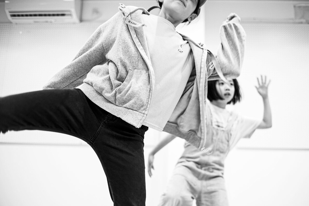 silver｜ダンススクール｜土浦、つくばのダンススクール・ダンスレッスン・ダンススタジオ「STUDIO LinK（スタジオリンク）」