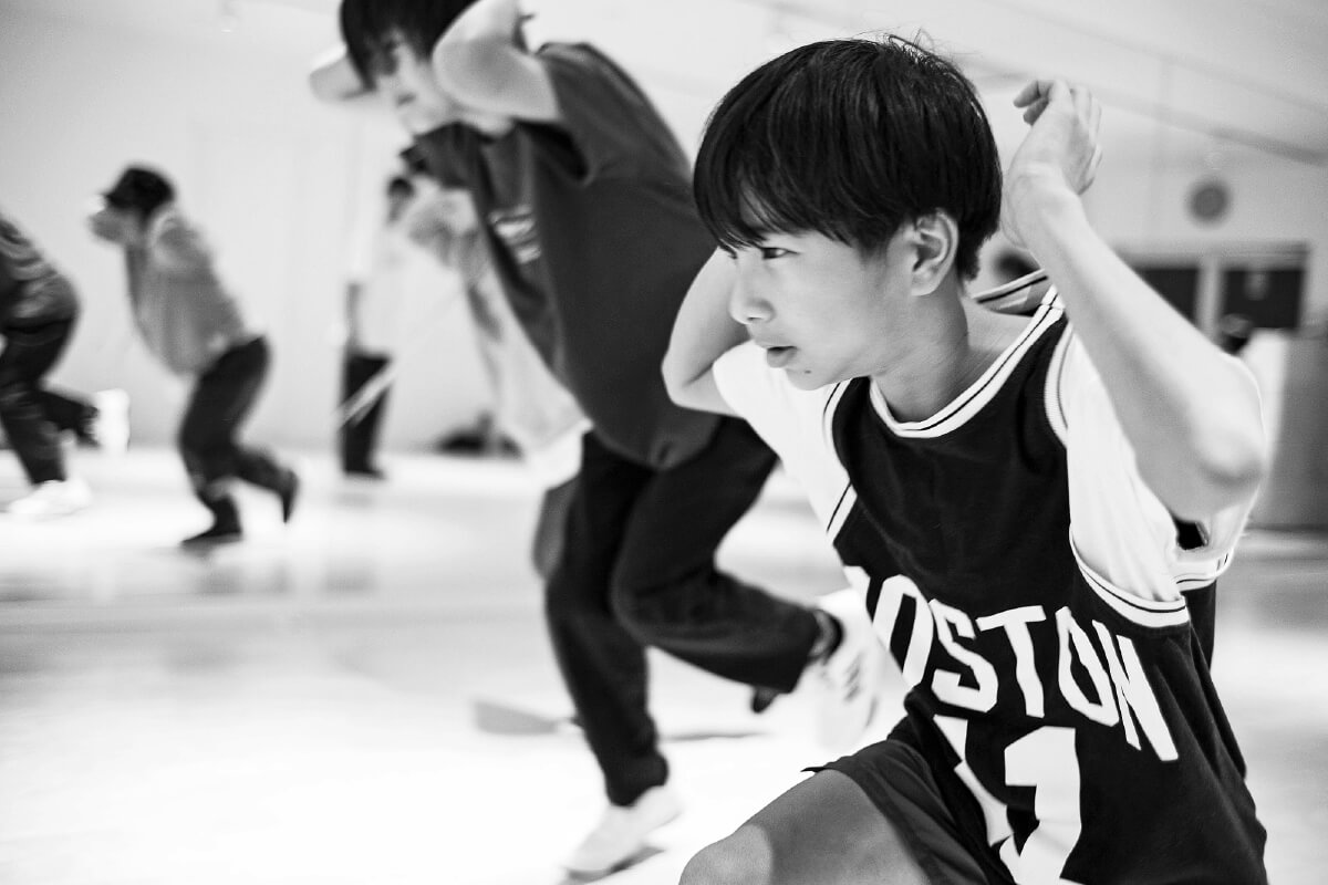 K-POP・HIPHOP RENA｜ダンススクール｜土浦、つくばのダンススクール・ダンスレッスン・ダンススタジオ「STUDIO LinK（スタジオリンク）」